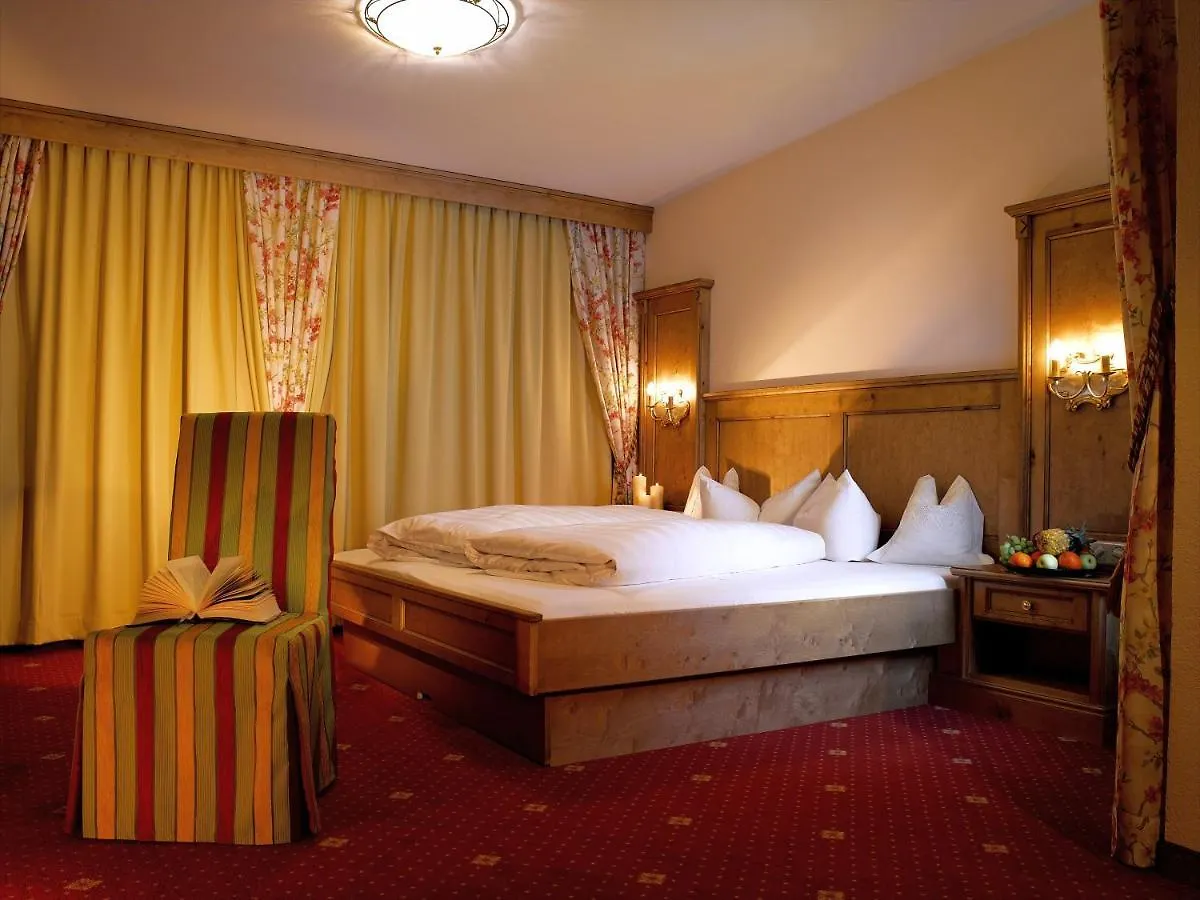 Boutique Hotel Montanara Ischgl 4*,  Oostenrijk